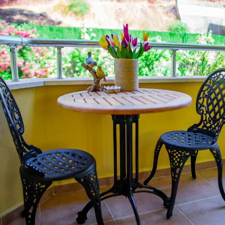 Апарт-отель Dores Турунч