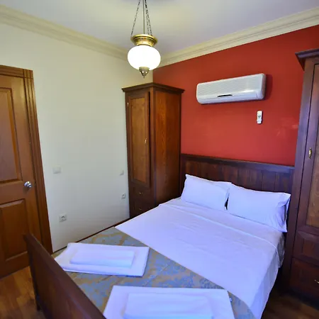 Dores Apartahotel 4*