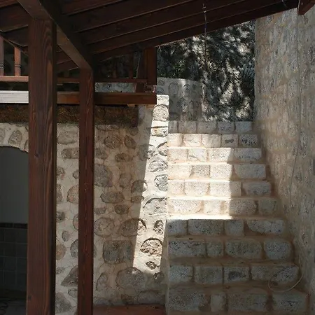 Dores Апарт-отель